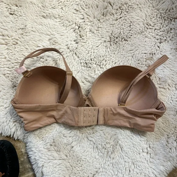 Victoria's Secret Brown Underwire Bra - Picture 2 of 4